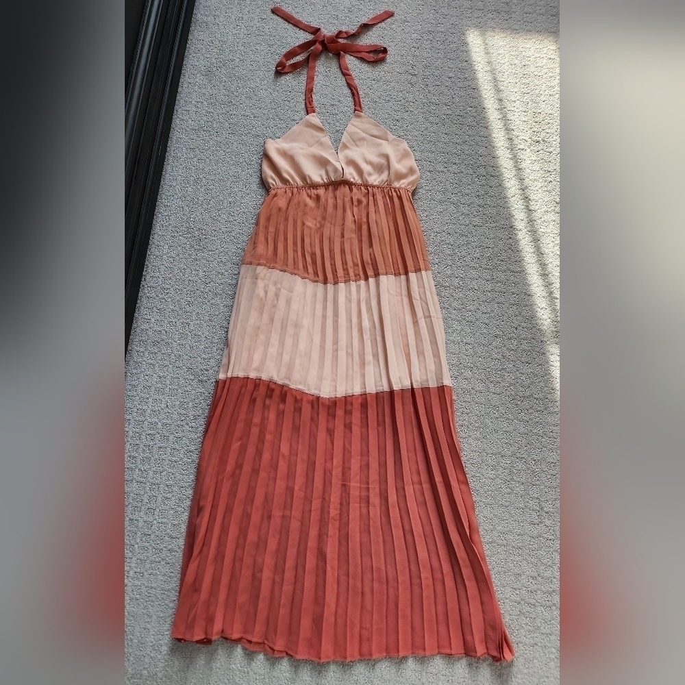 Pink Lily Halter Maxi Dress Size Medium